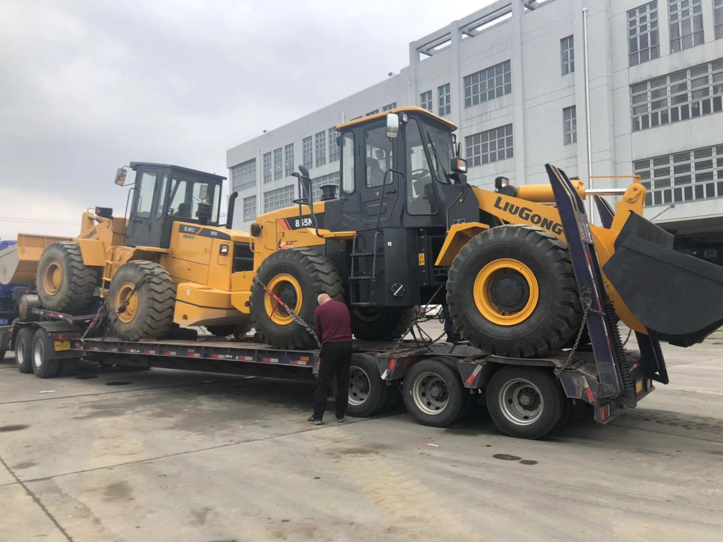 �l���������